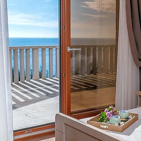 Hotel Pietra Mare