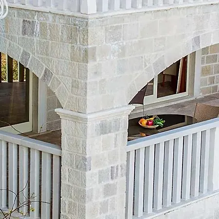 Hotel Pietra Mare 4*