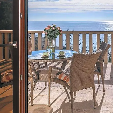 Pietra Mare Hotel
