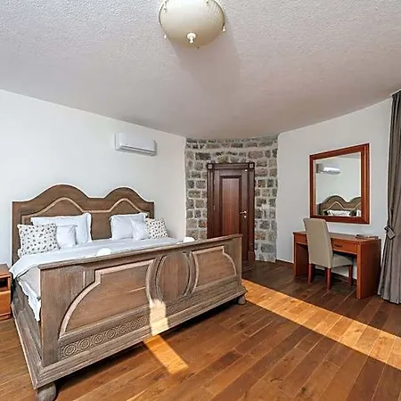 Hotel Pietra Mare Podgorica